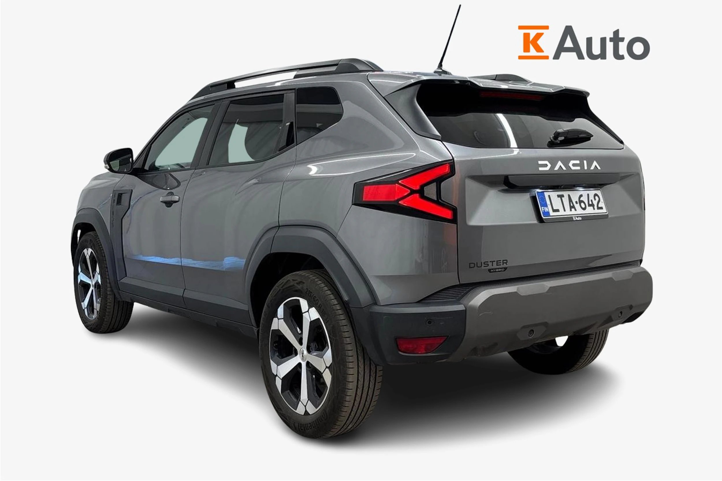 harmaa Dacia Duster 2025 kuva 2.