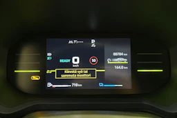 harmaa Dacia Duster 2025 kuva 15.