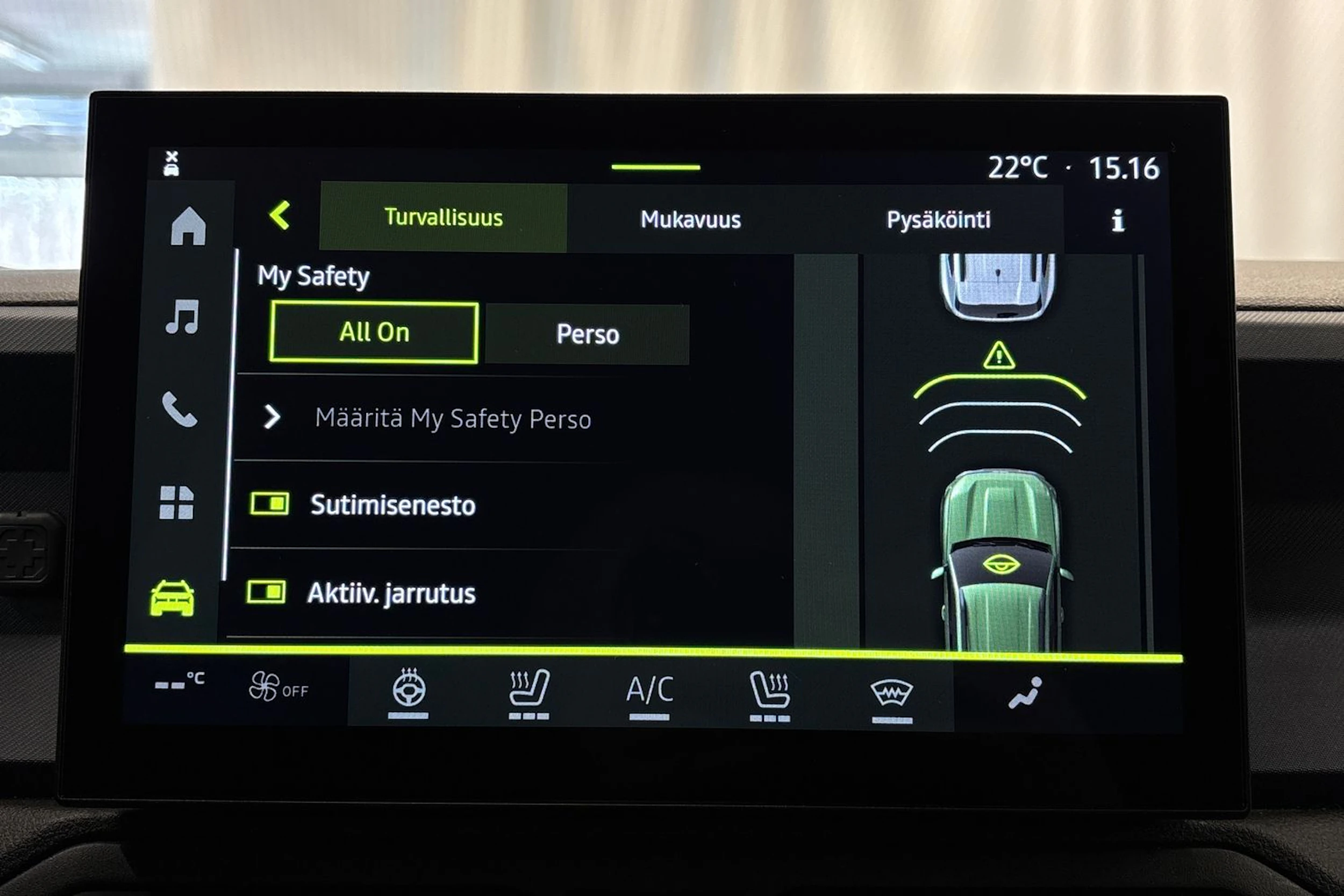 harmaa Dacia Duster 2025 kuva 19.