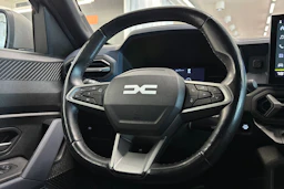 Harmaa Dacia Duster 2025 kuva 12.