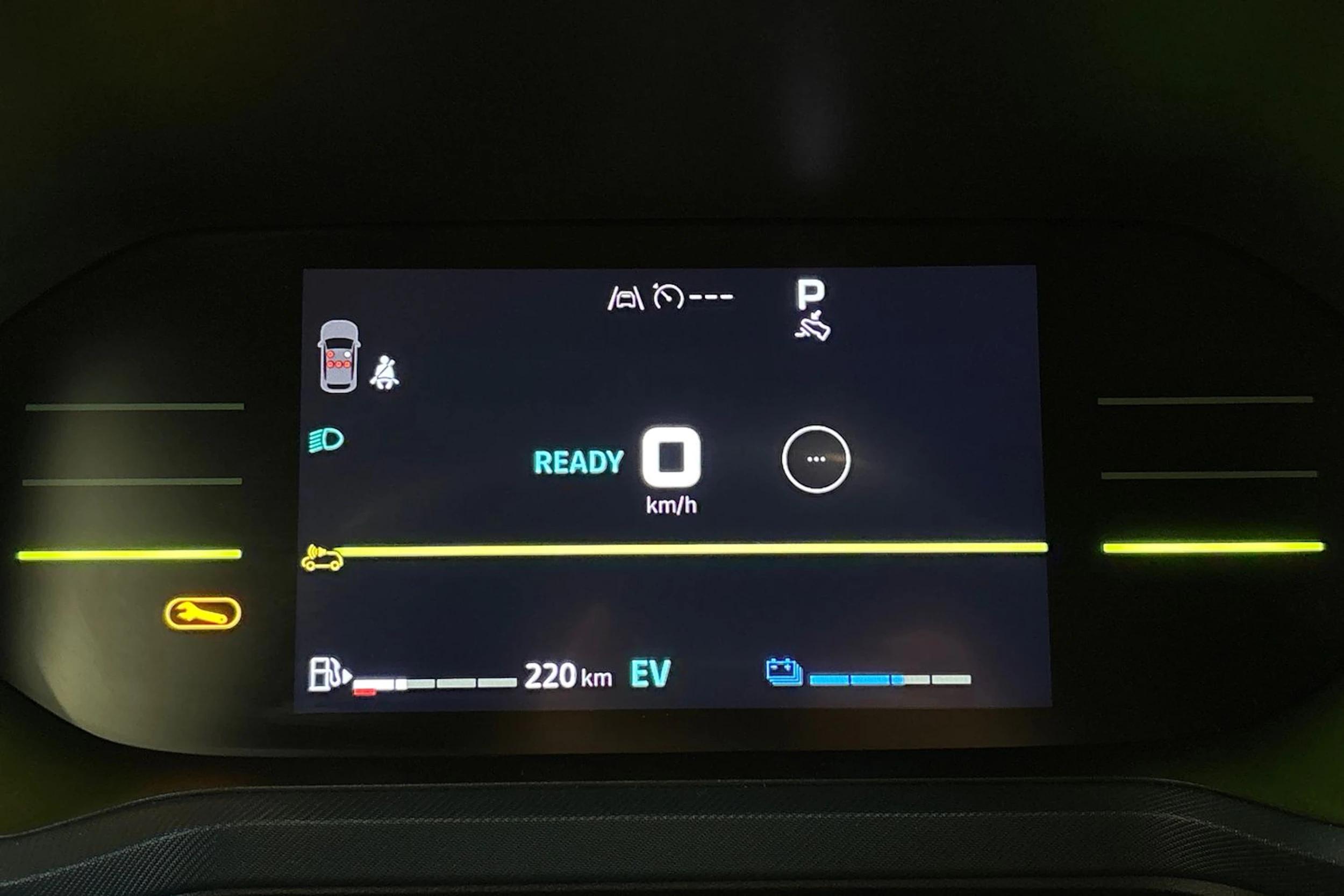 Harmaa Dacia Duster 2025 kuva 15.