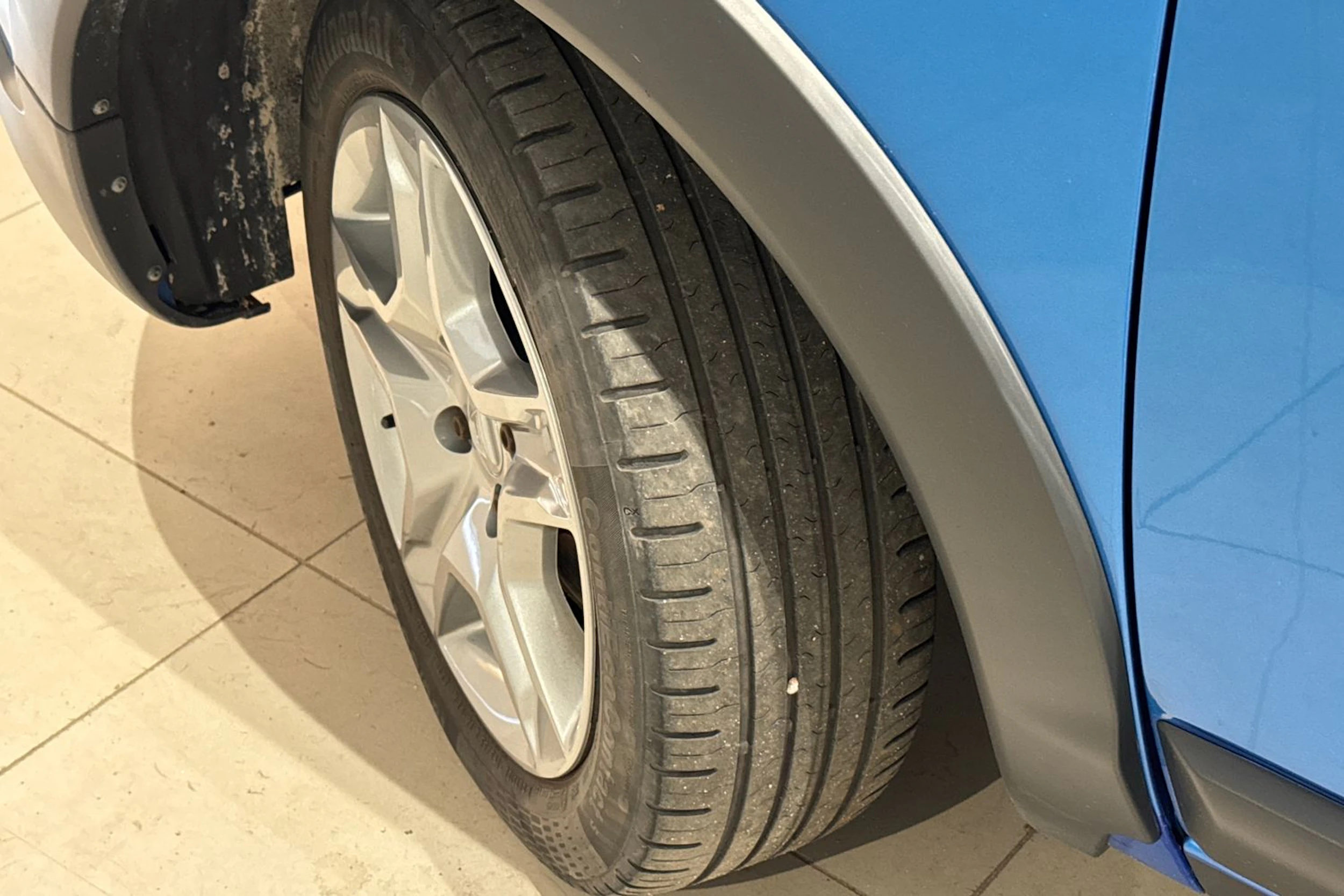 sininen Dacia Lodgy 2020 kuva 13.
