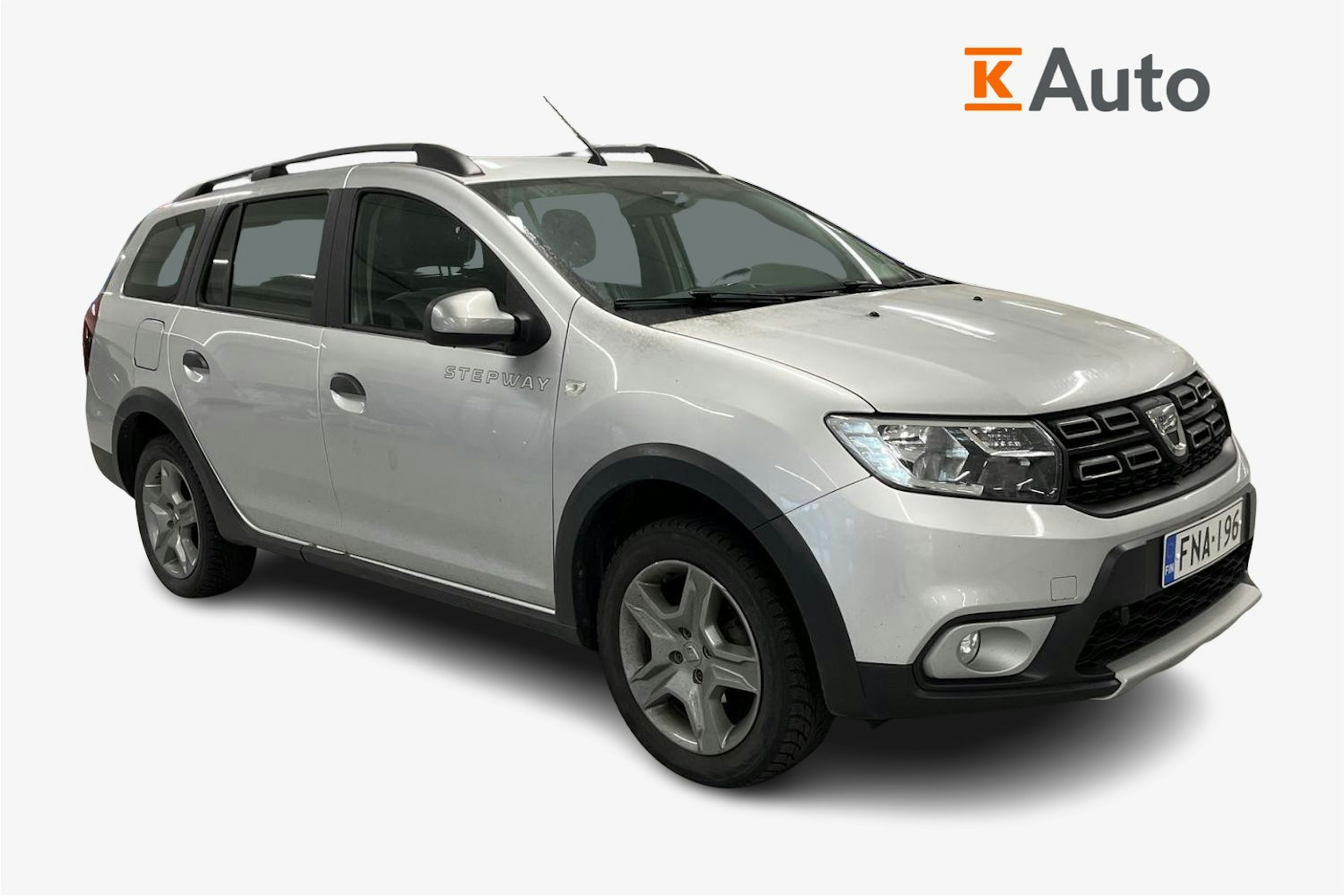 met. harmaa Dacia Logan MCV 2017 kuva 1.