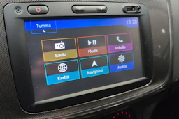valkoinen Dacia Logan MCV 2018 kuva 15.