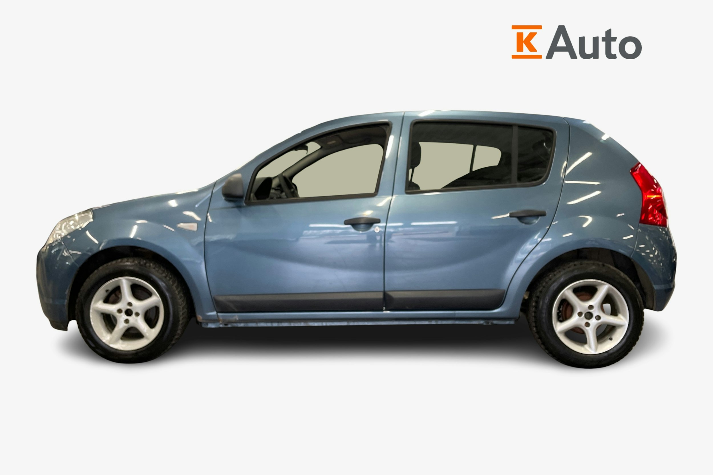 sininen Dacia Sandero 2011 kuva 5.