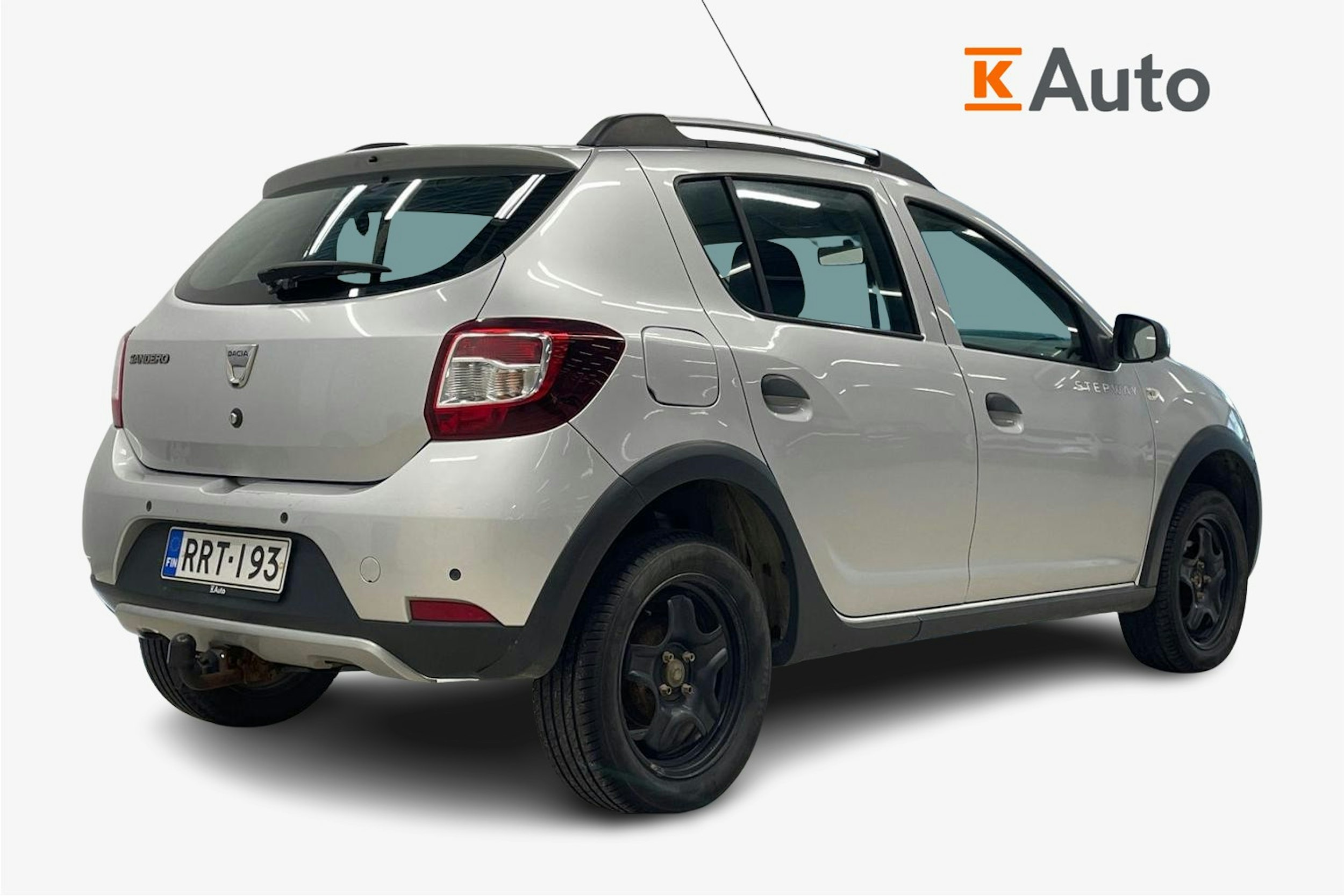 Harmaa Dacia SANDERO 2013 kuva 2.