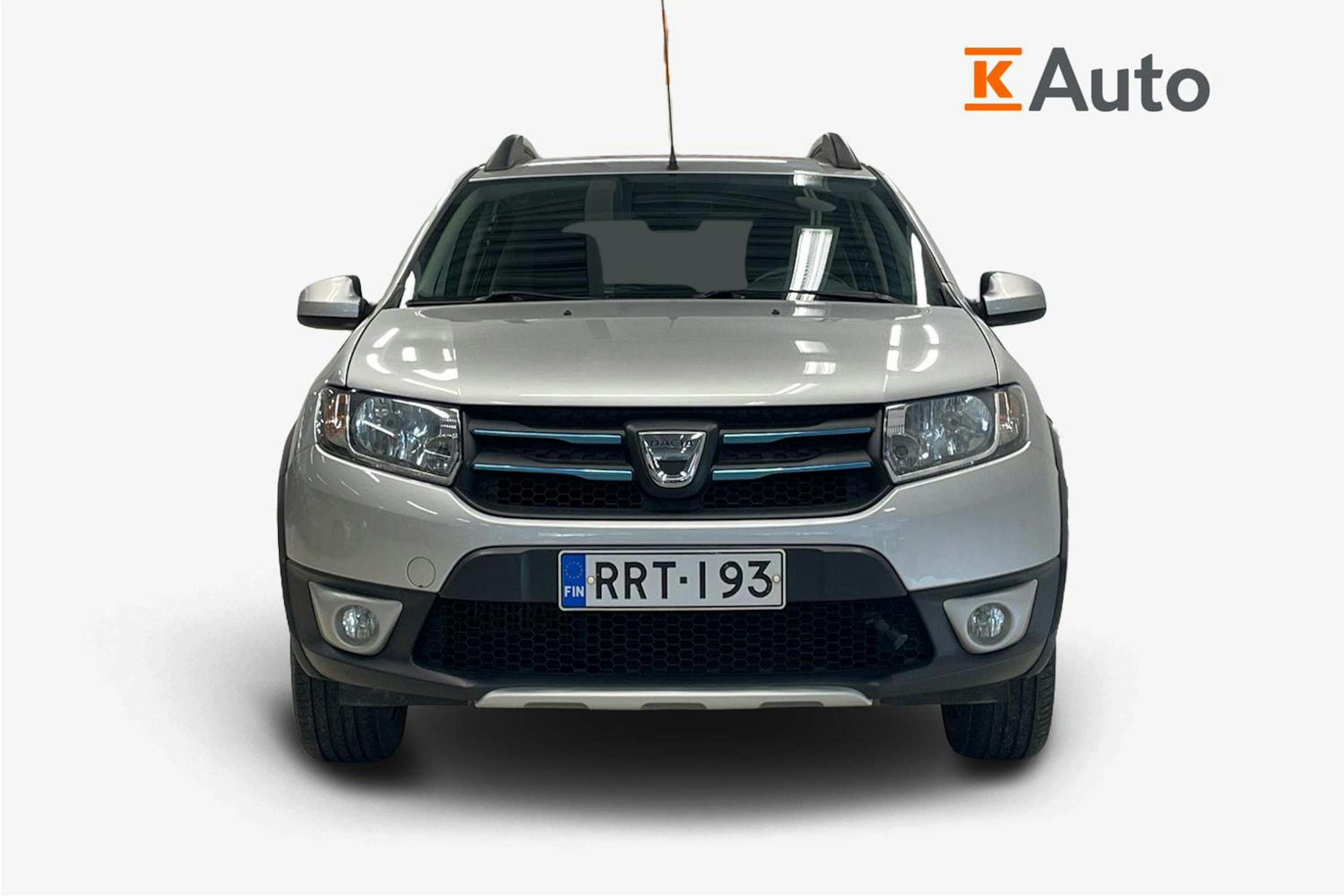 Harmaa Dacia SANDERO 2013 kuva 4.