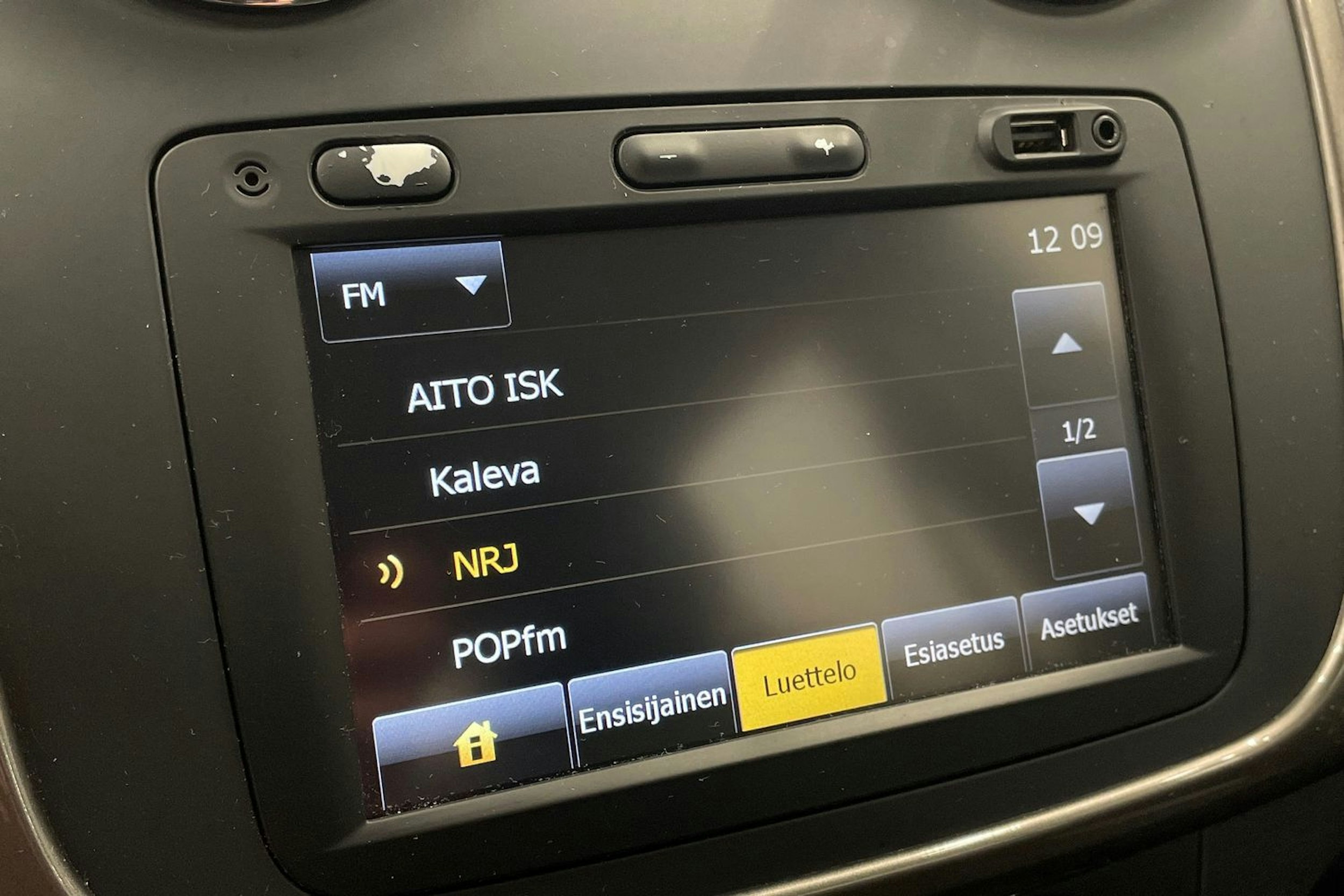 Harmaa Dacia SANDERO 2013 kuva 19.