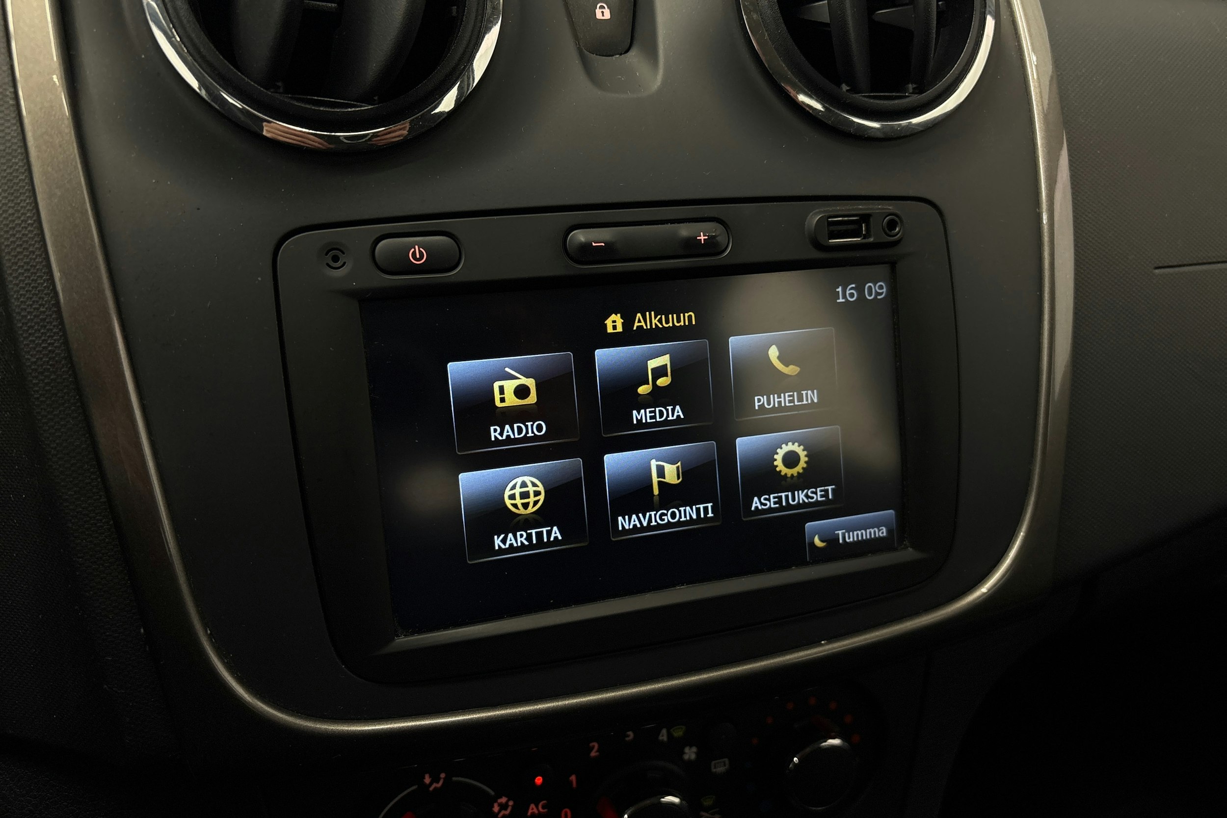 harmaa Dacia Sandero 2013 kuva 18.