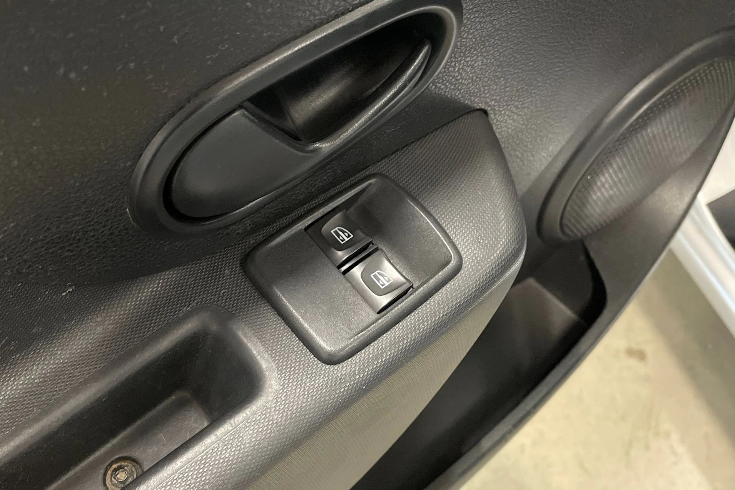 harmaa Dacia Sandero 2017 kuva 19.