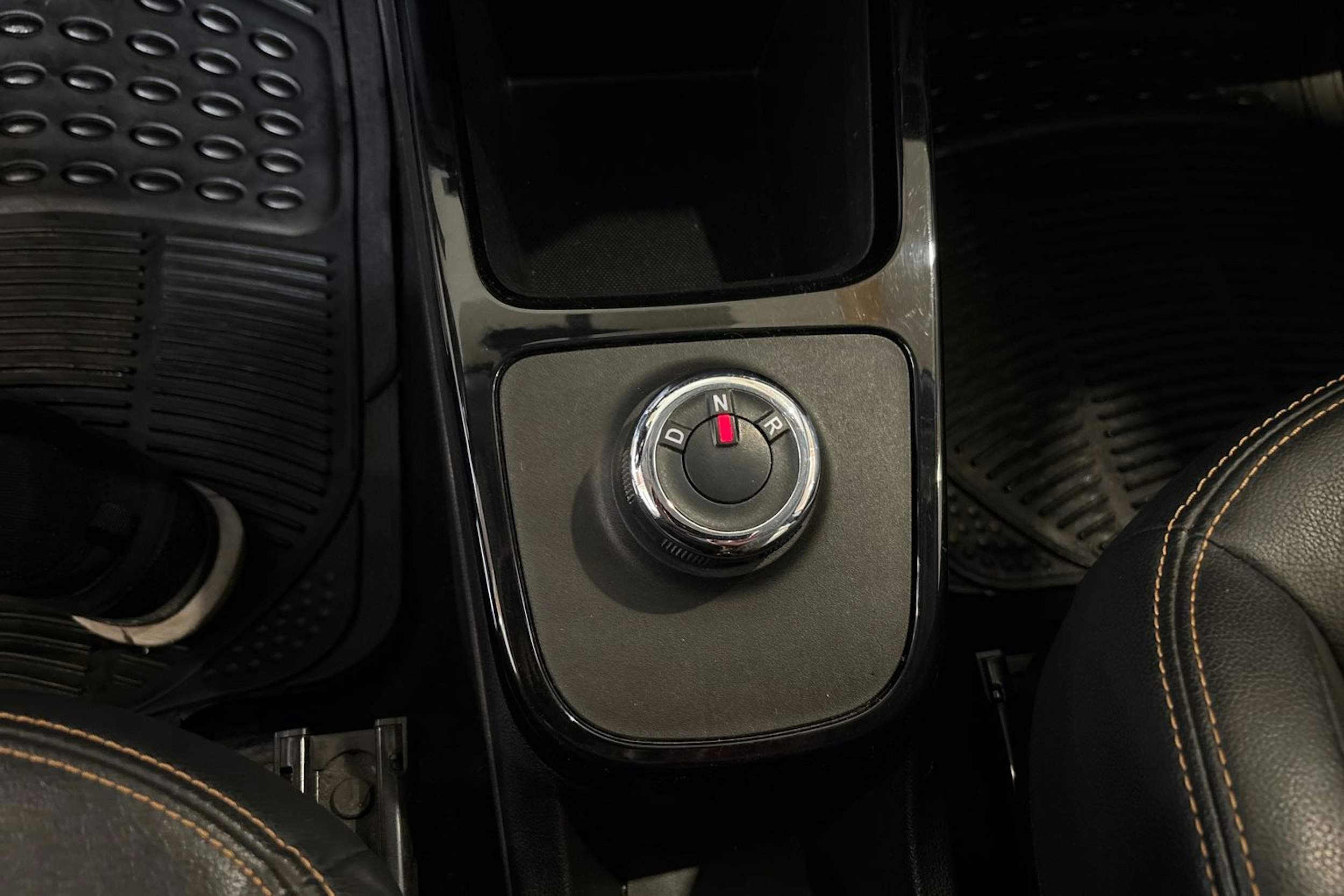 harmaa Dacia SPRING 2021 kuva 18.