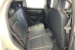 valkoinen Dacia Spring 2021 kuva 11.