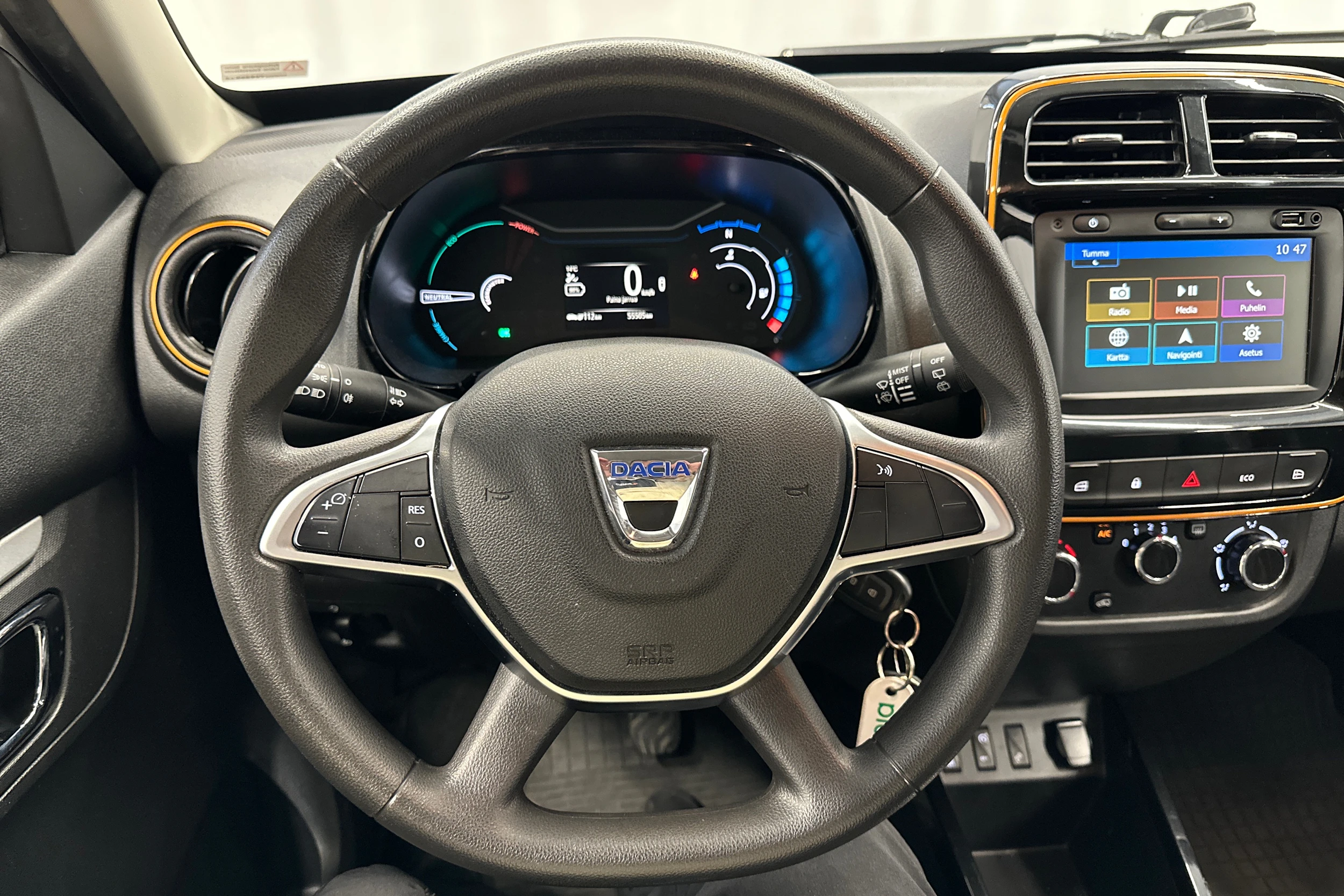 valkoinen Dacia Spring 2021 kuva 15.