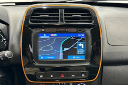 valkoinen Dacia Spring 2021 kuva 18.