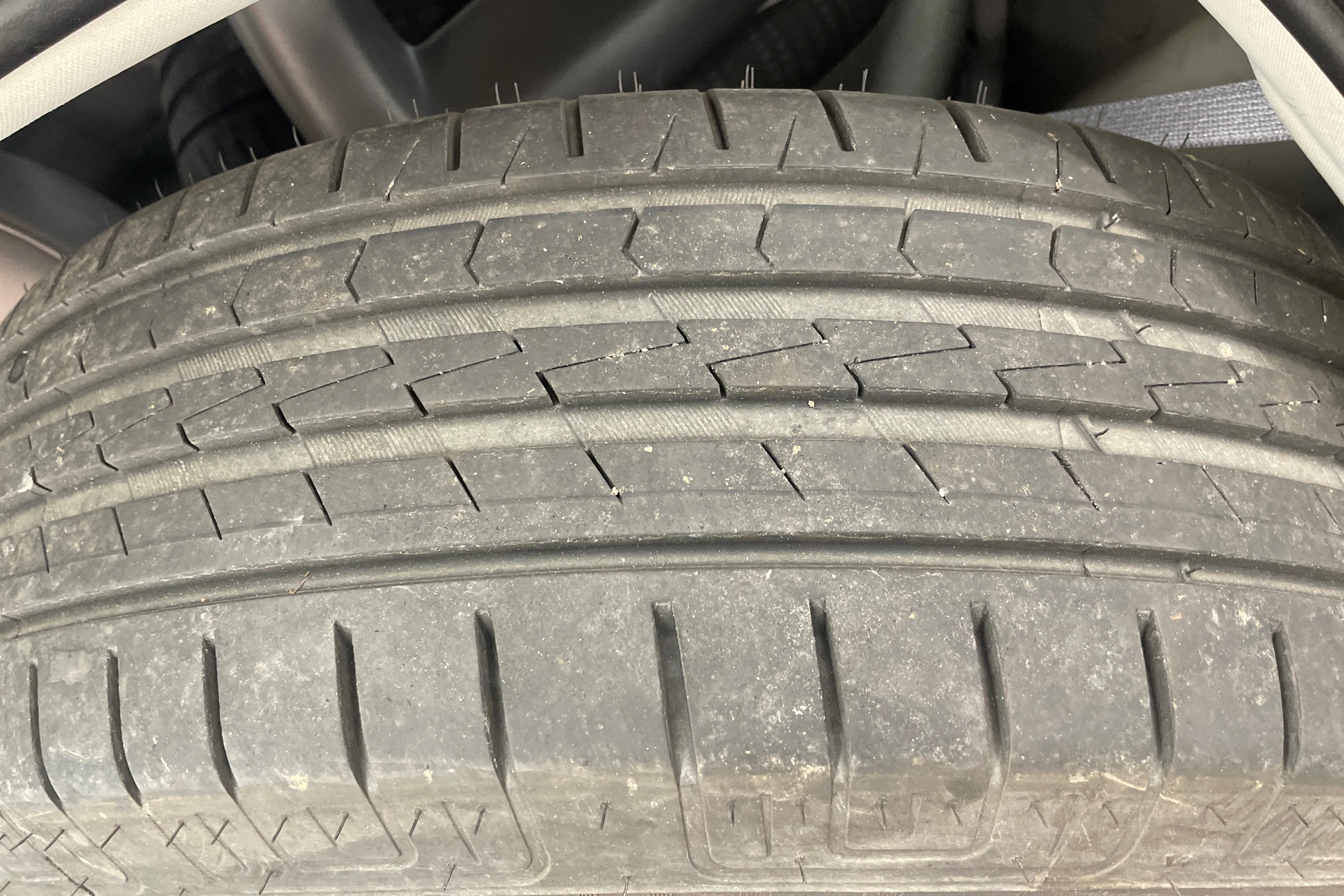 punainen Dodge Caliber 2006 kuva 11.