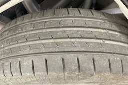 punainen Dodge Caliber 2006 kuva 11.