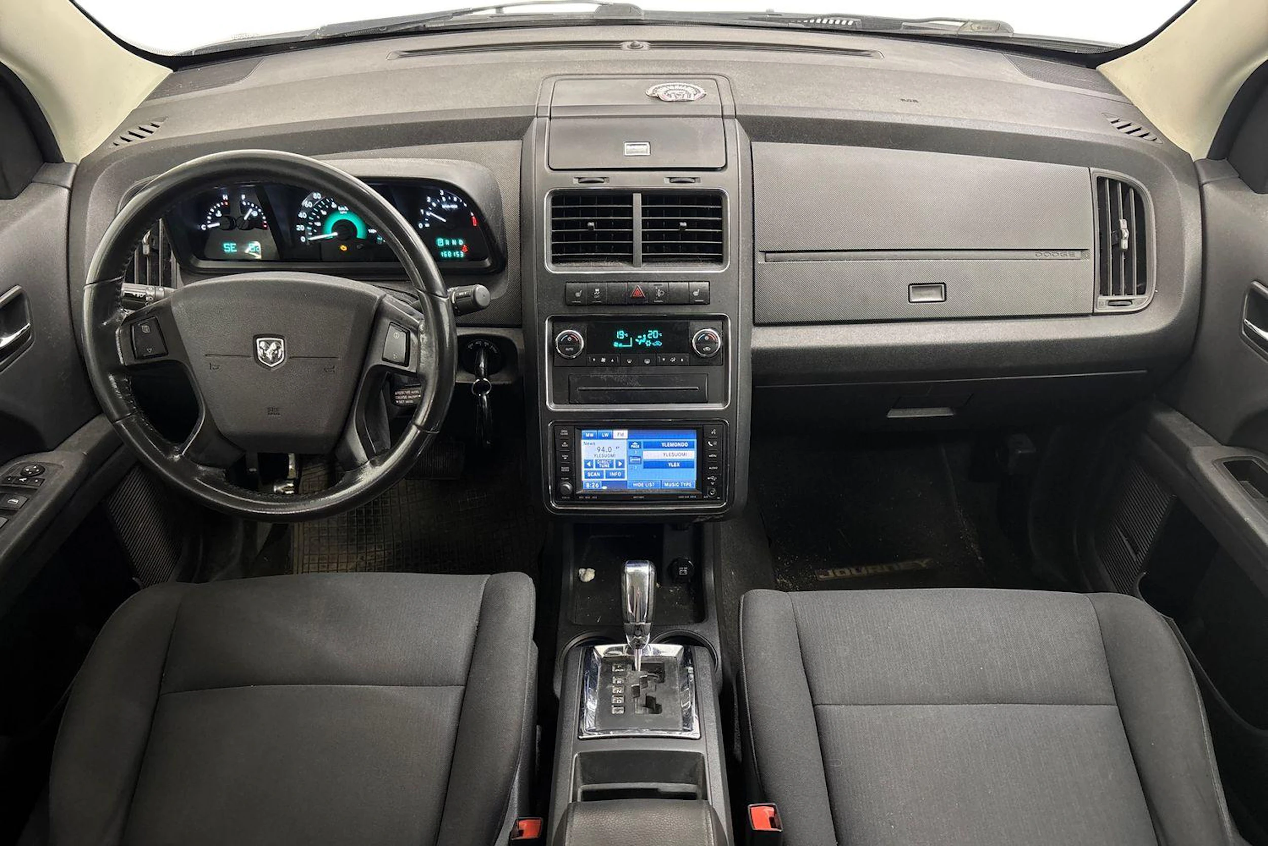 valkoinen Dodge Journey 2010 kuva 7.