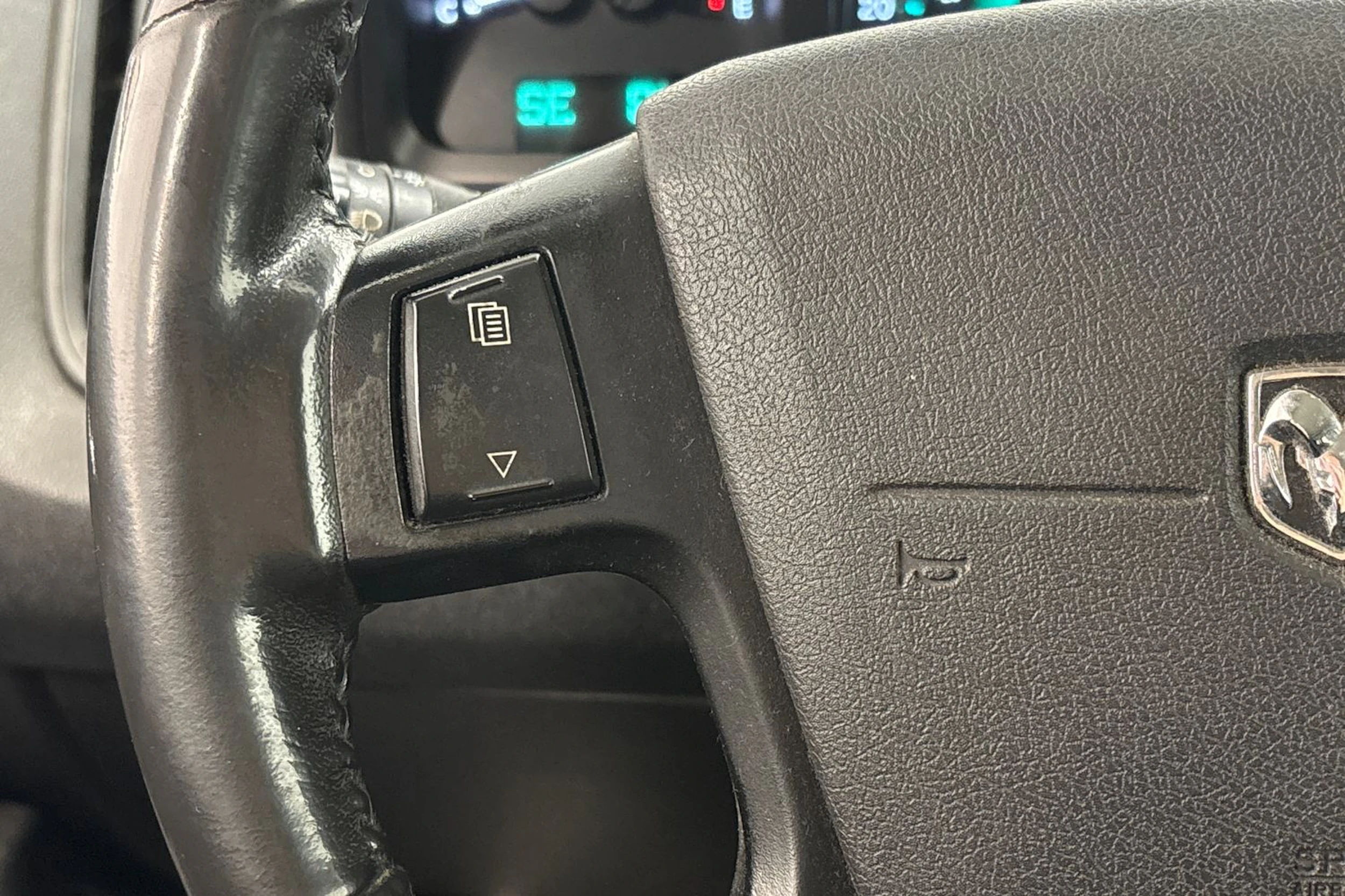 valkoinen Dodge Journey 2010 kuva 16.