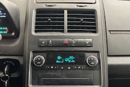 valkoinen Dodge Journey 2010 kuva 19.