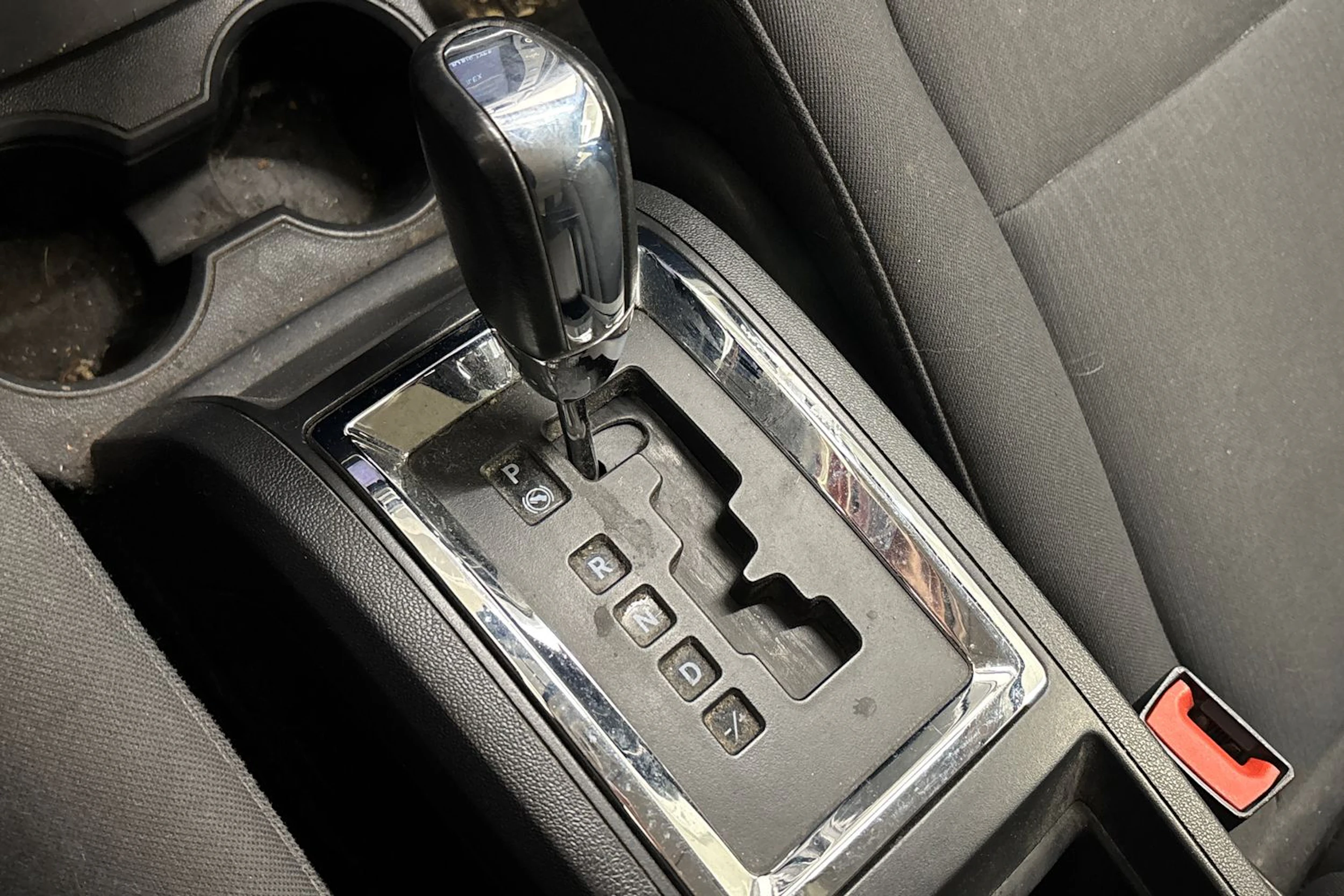 valkoinen Dodge Journey 2010 kuva 22.