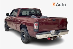 punainen Dodge RAM 2001 kuva 2.
