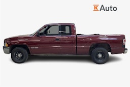 punainen Dodge RAM 2001 kuva 5.