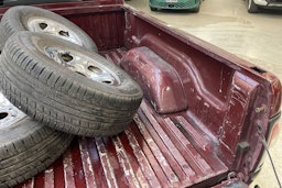 punainen Dodge RAM 2001 kuva 13.