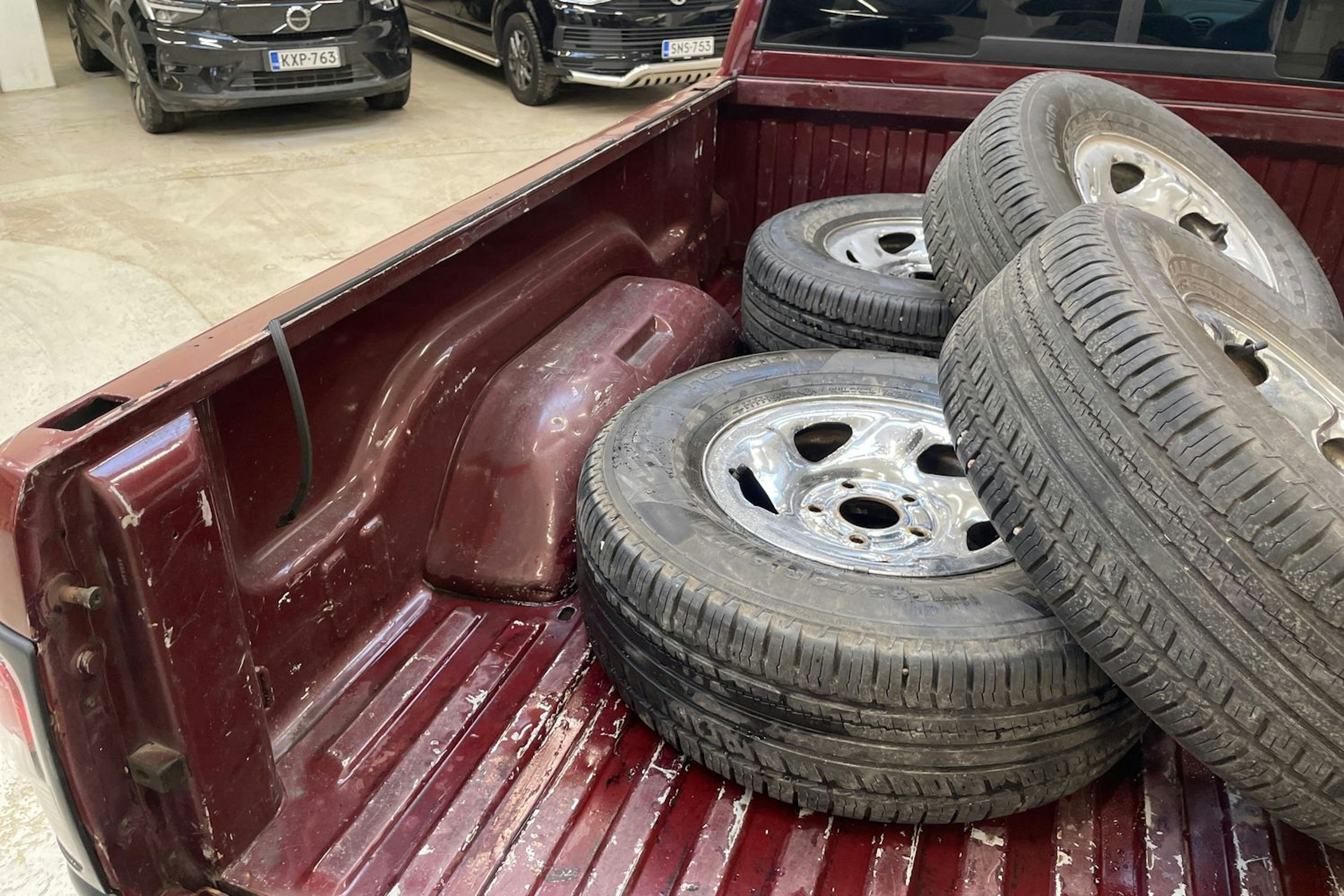 punainen Dodge RAM 2001 kuva 14.