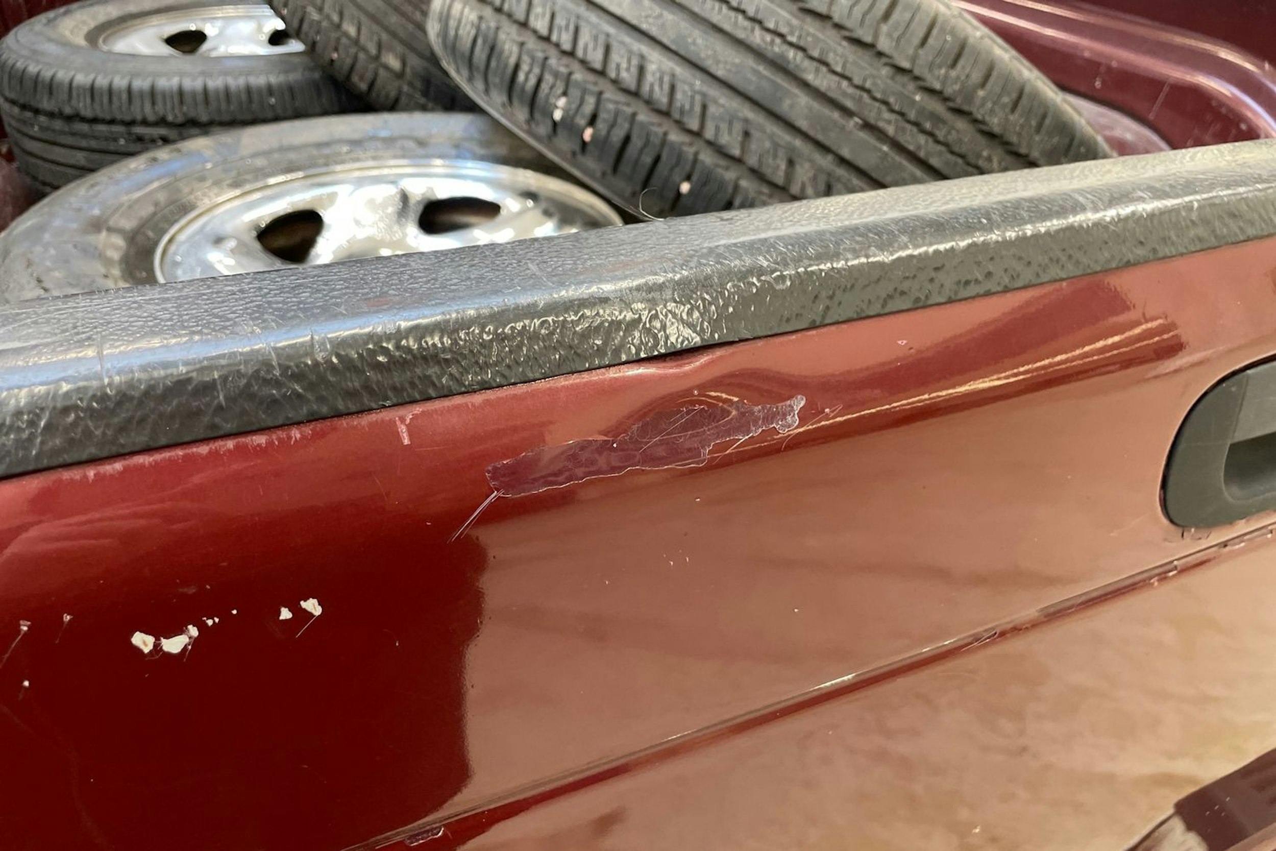 punainen Dodge RAM 2001 kuva 33.