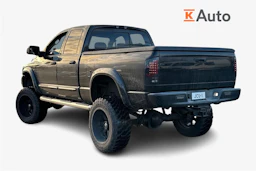musta Dodge RAM 2004 kuva 2.