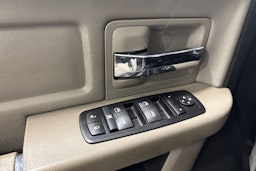 harmaa Dodge RAM 2011 kuva 21.