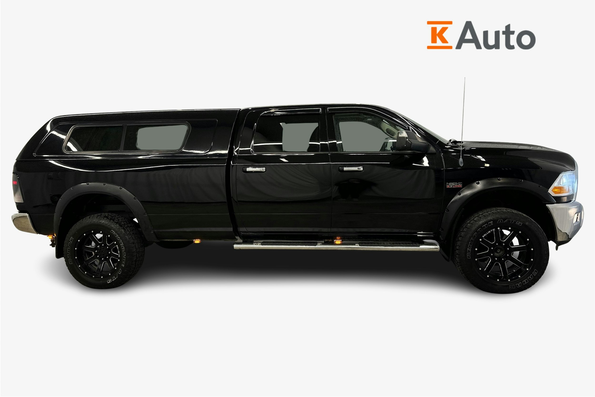 musta Dodge RAM 2012 kuva 7.