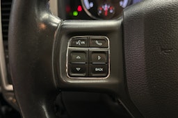 musta Dodge RAM 2012 kuva 22.