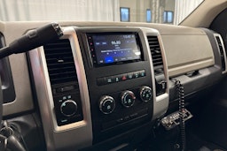 musta Dodge RAM 2012 kuva 25.