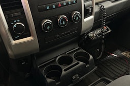 musta Dodge RAM 2012 kuva 27.