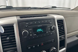 valkoinen Dodge RAM 2012 kuva 17.