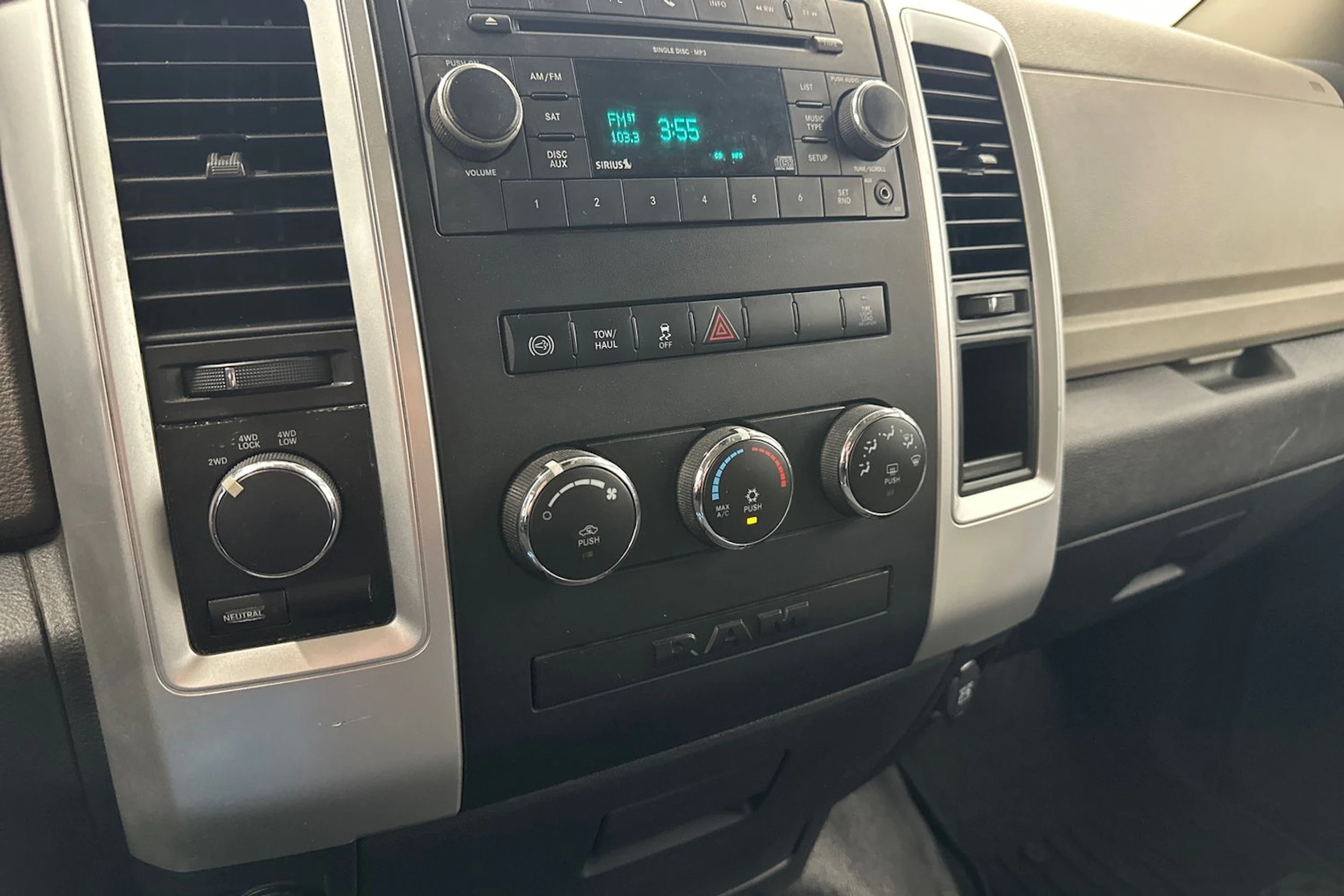 valkoinen Dodge RAM 2012 kuva 18.