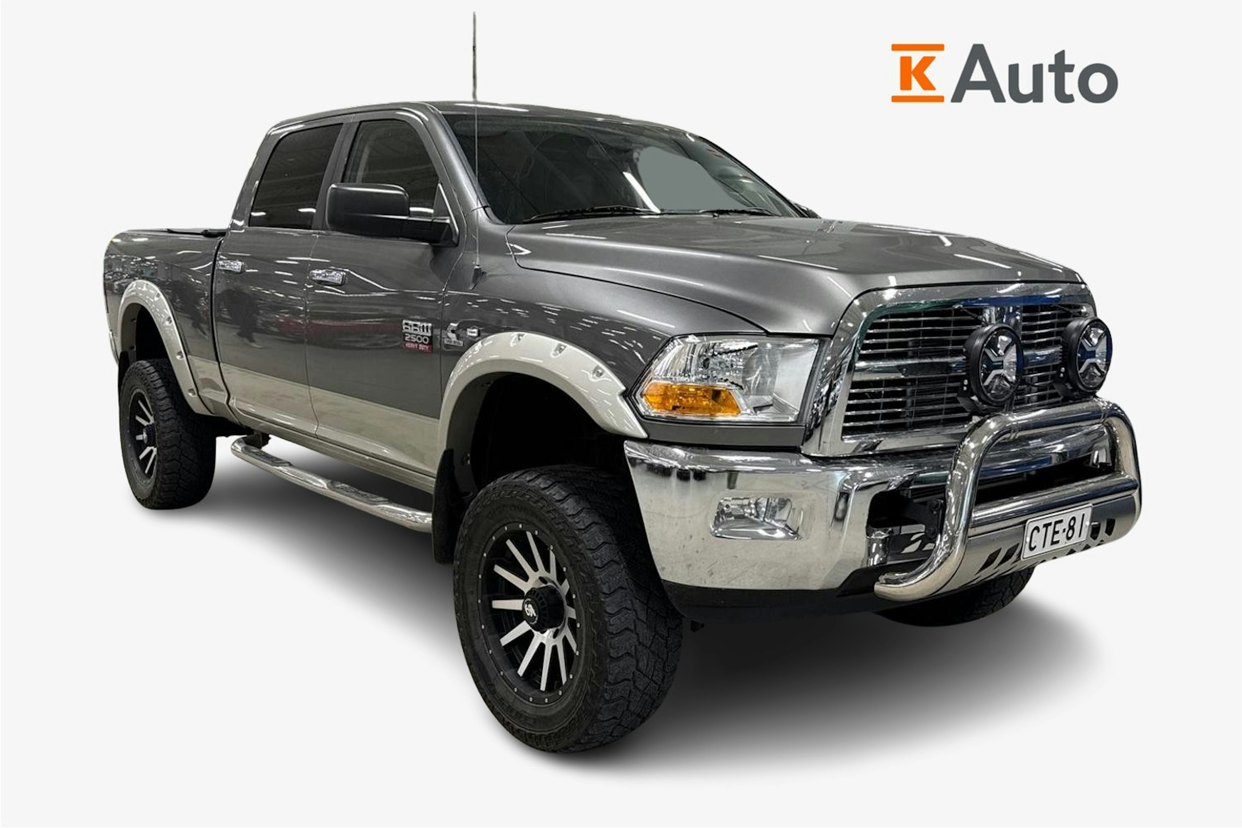 harmaa Dodge RAM 2013 kuva 1.