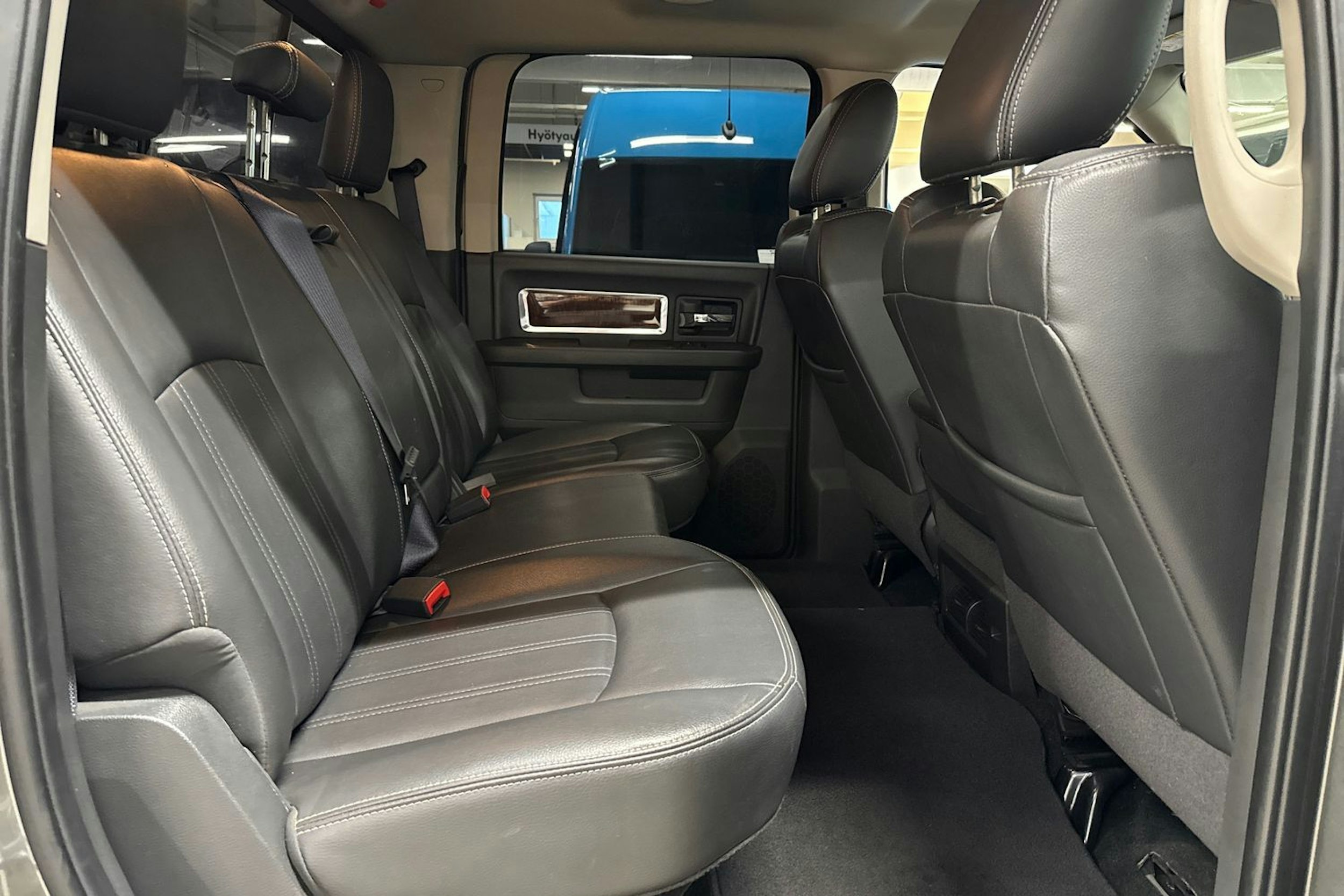 harmaa Dodge RAM 2013 kuva 14.