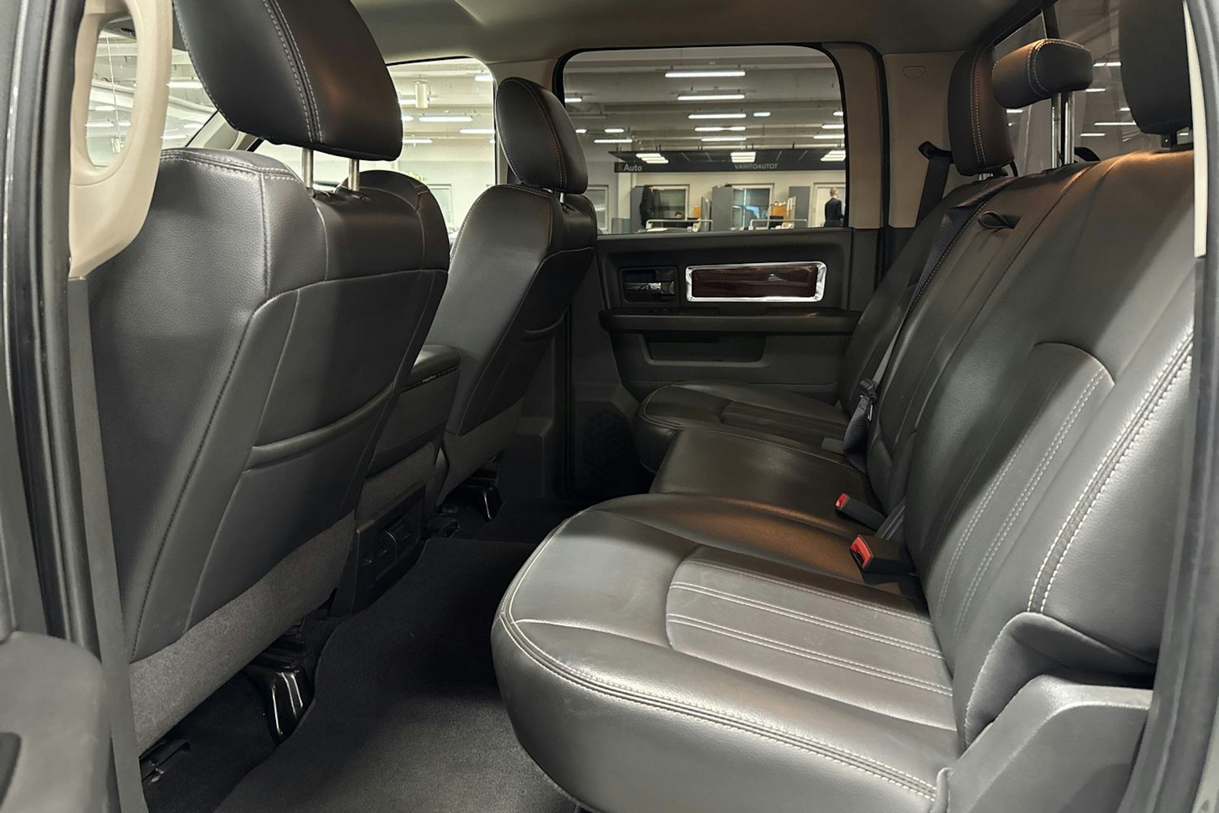 harmaa Dodge RAM 2013 kuva 15.