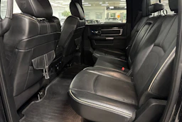 musta Dodge RAM 2016 kuva 16.
