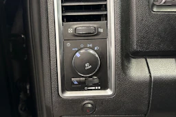 musta Dodge RAM 2016 kuva 20.