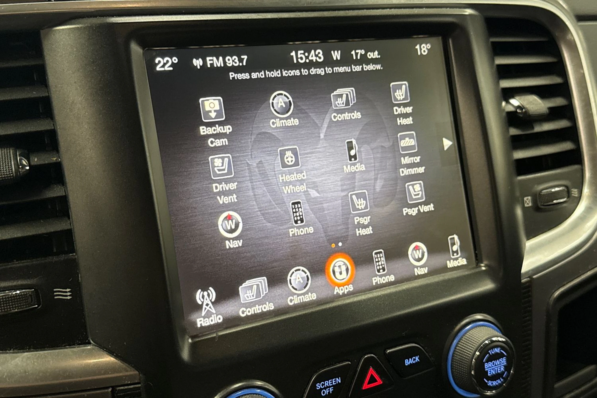 musta Dodge RAM 2016 kuva 26.
