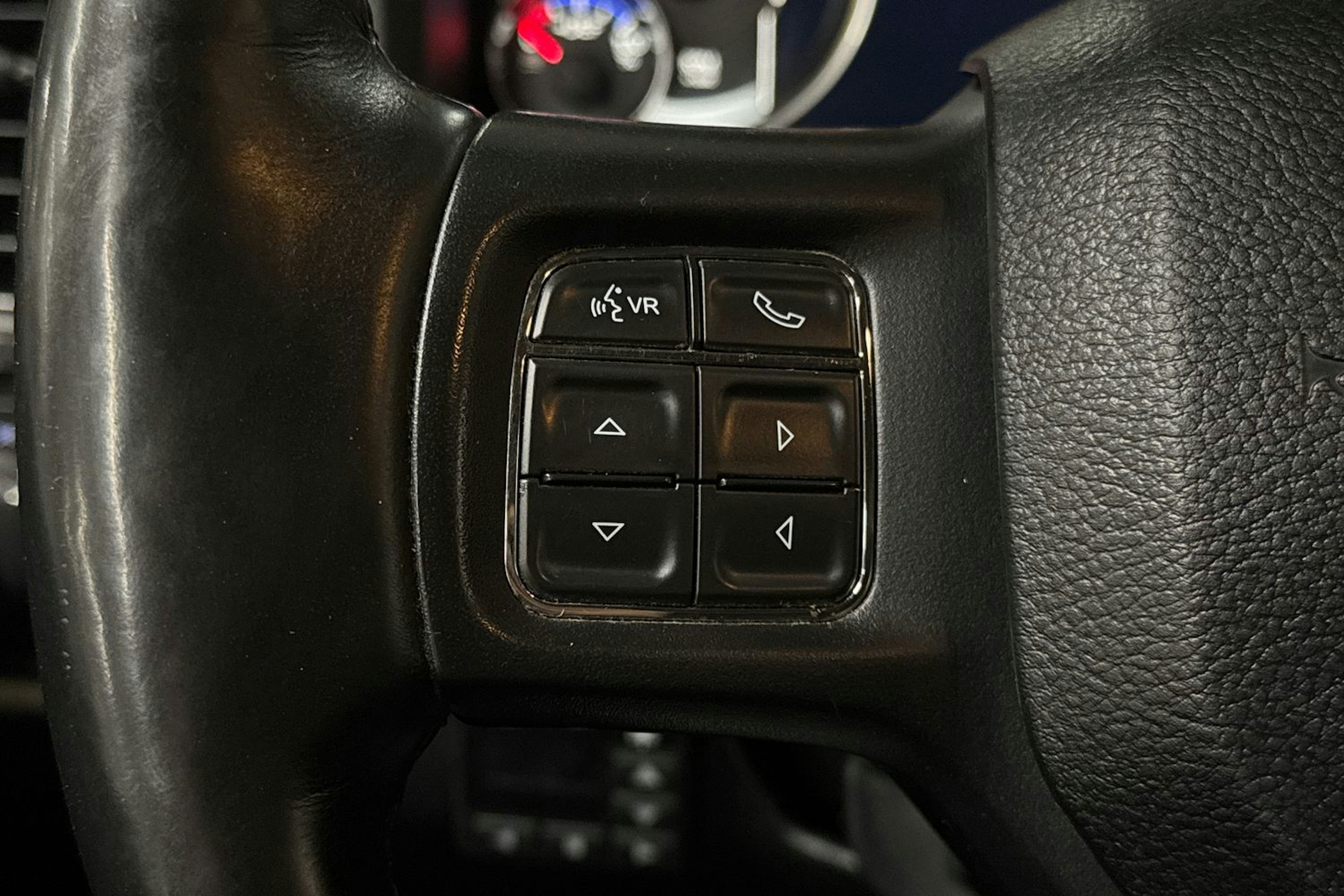 musta Dodge RAM 2017 kuva 17.