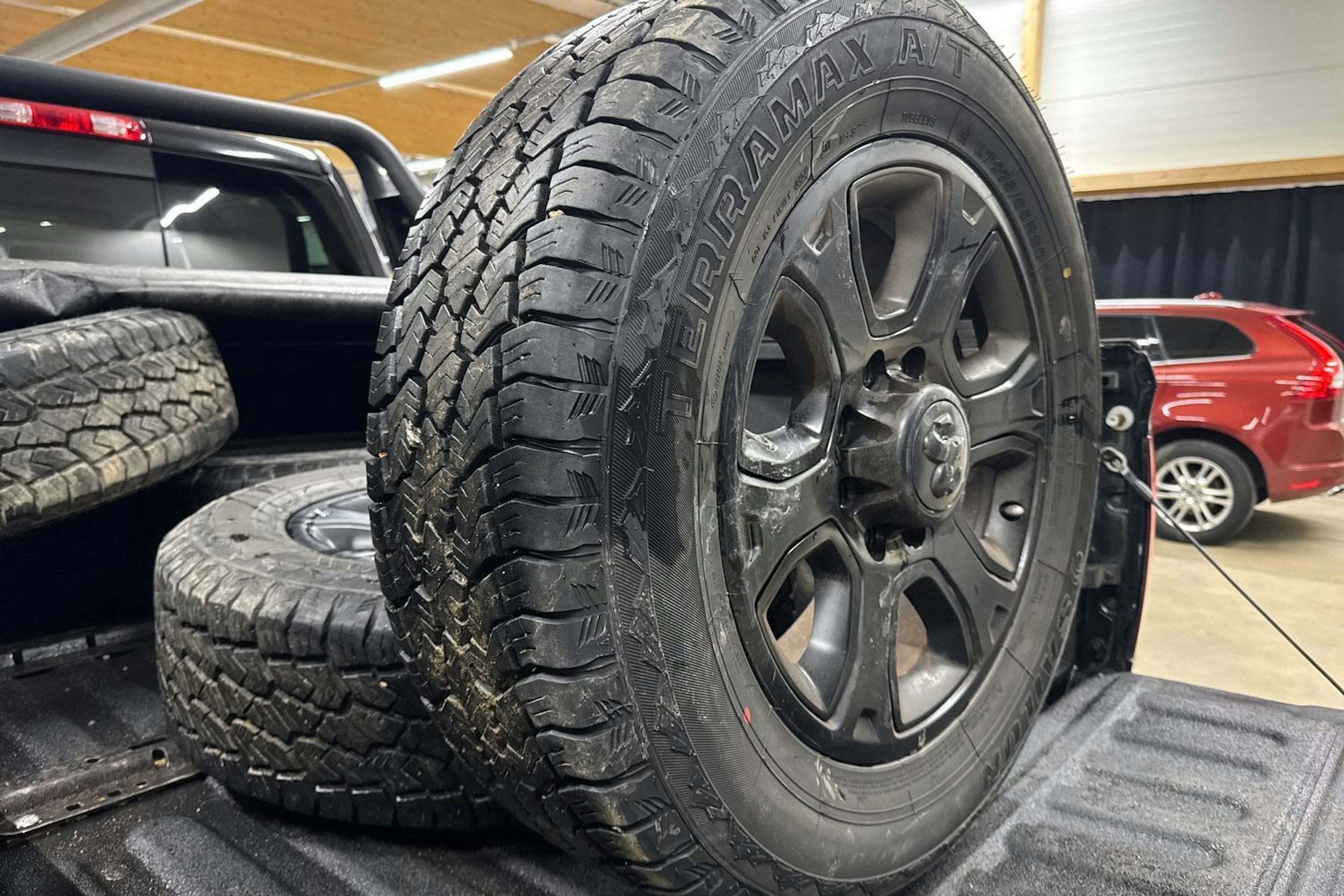 musta Dodge RAM 2017 kuva 31.