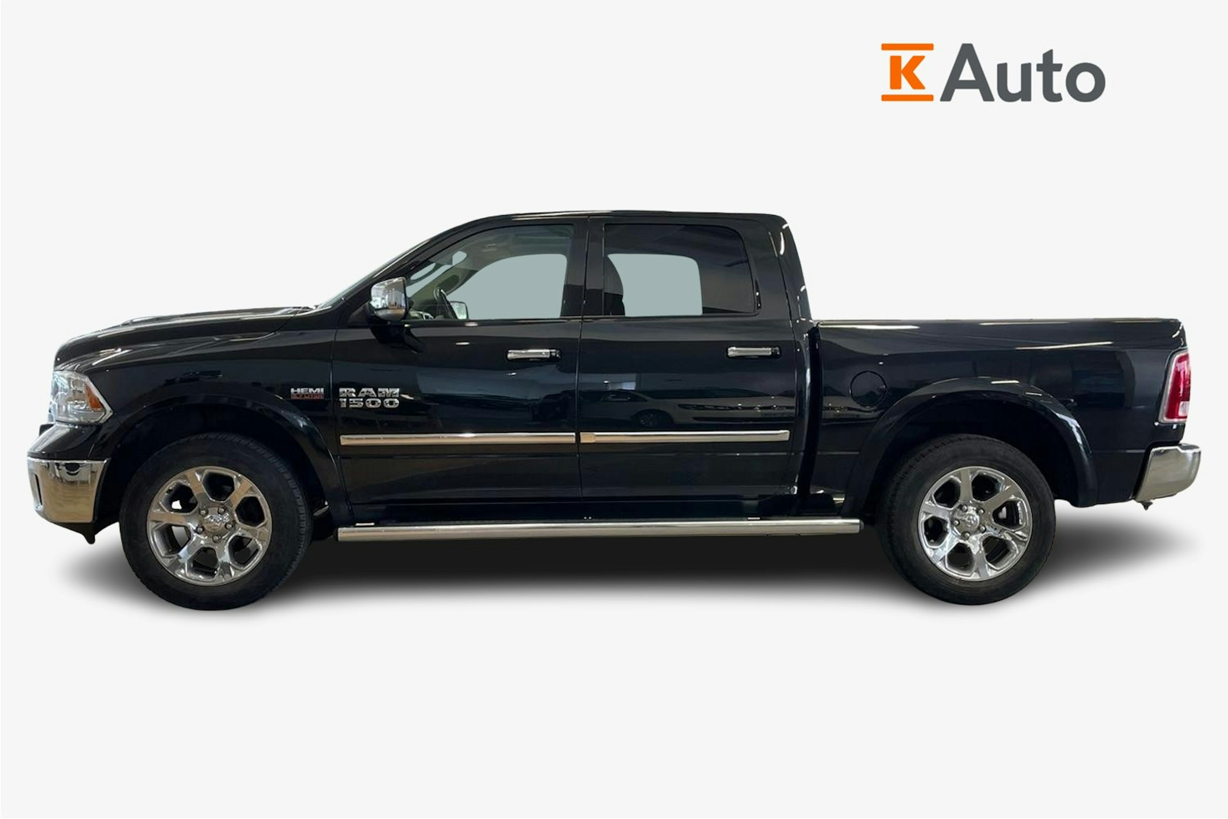 Musta Dodge RAM 2017 kuva 30.