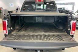 Musta Dodge RAM 2017 kuva 51.
