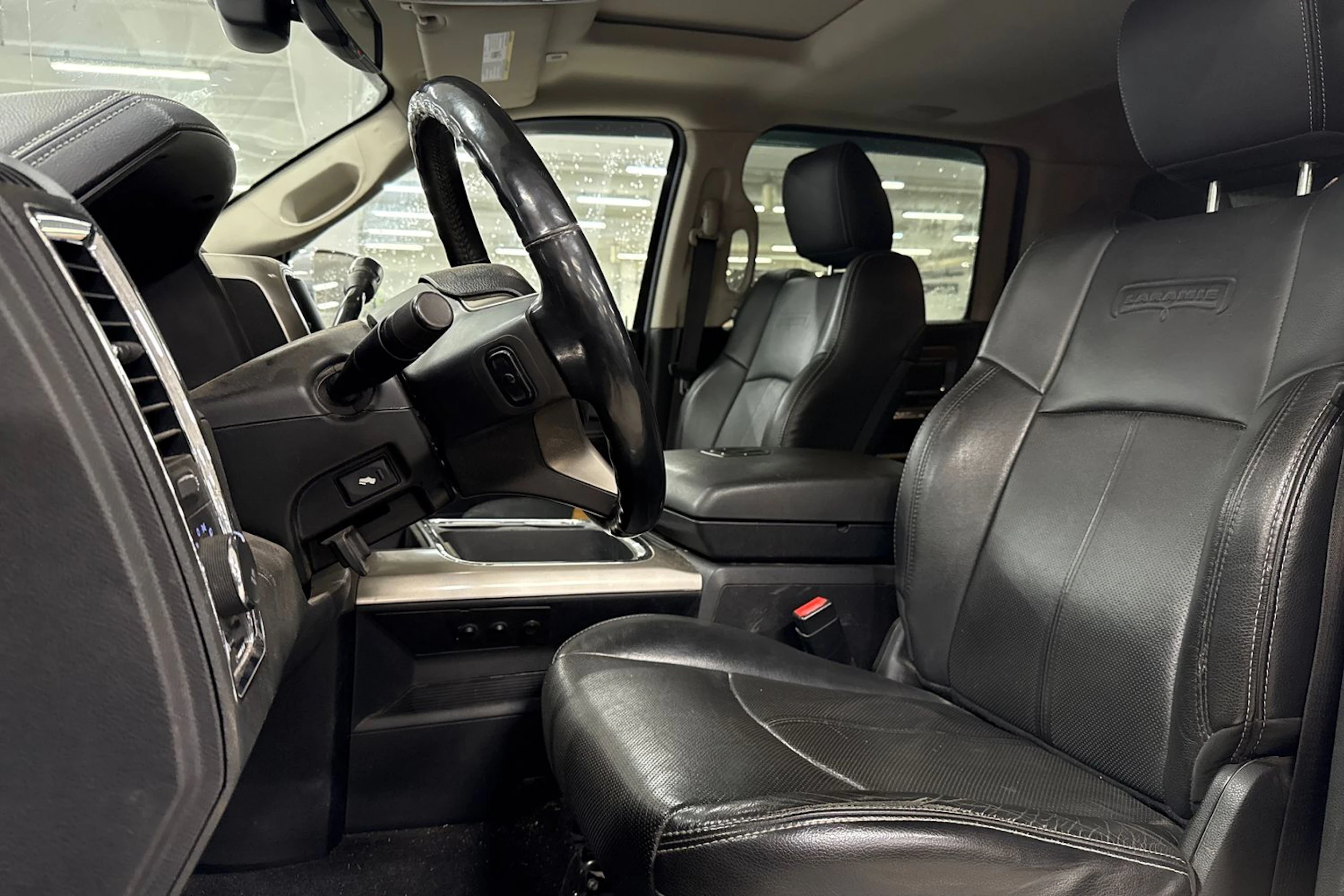 musta Dodge RAM 2018 kuva 4.
