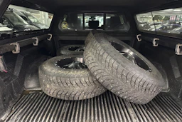 musta Dodge RAM 2018 kuva 15.