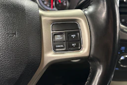 musta Dodge RAM 2018 kuva 19.